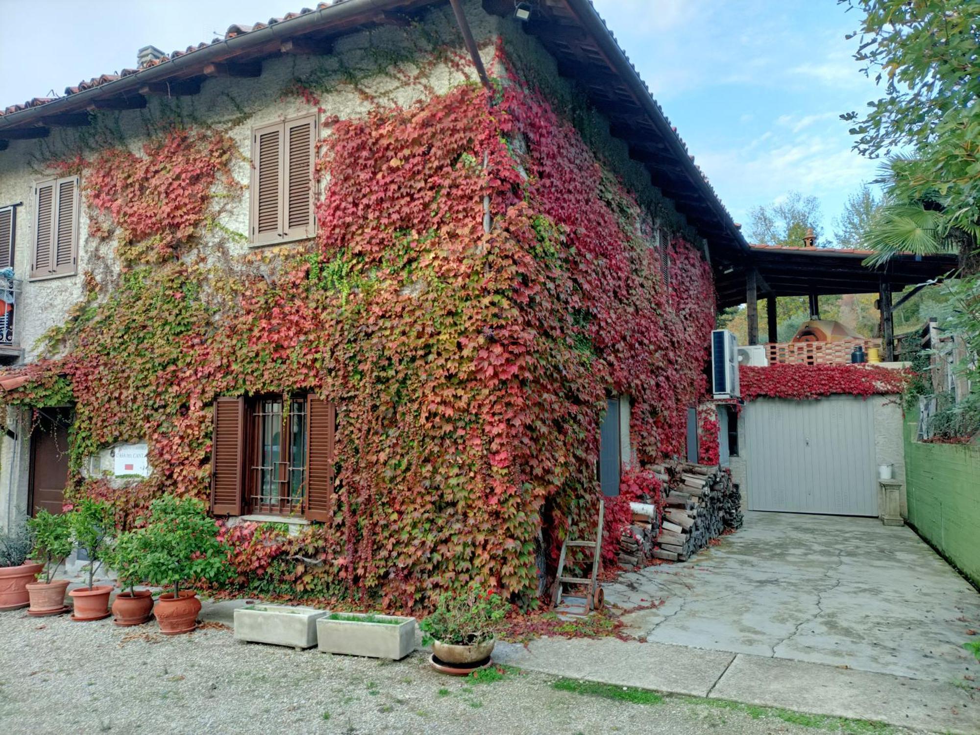 Casa Del Canta Borgomale Eksteriør bilde